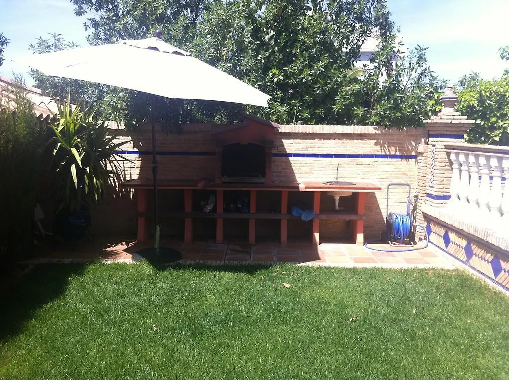 Casa La Colina Con Pista De Padel Guest House Castilblanco de los Arroyos Country house