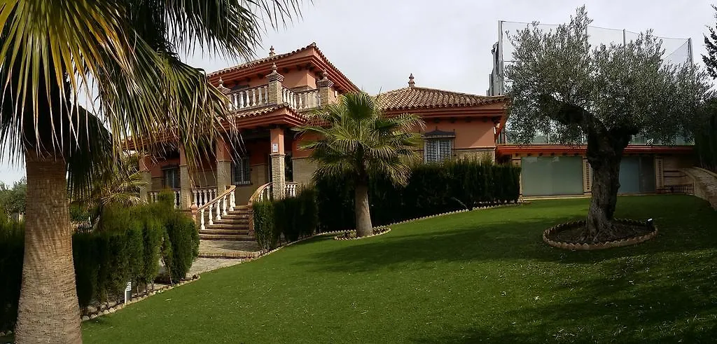 Casa La Colina Con Pista De Padel Guest House Castilblanco de los Arroyos Country house